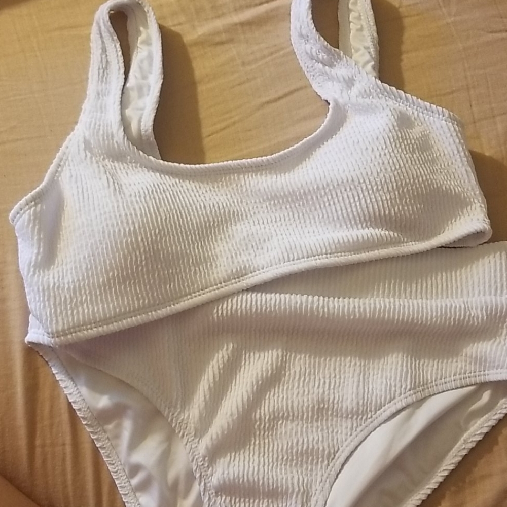 White high waisted bikini